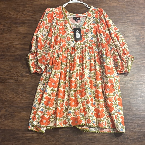 Gigio Dresses & Skirts - Gigio Women's Floral Tunic - Orange and Green